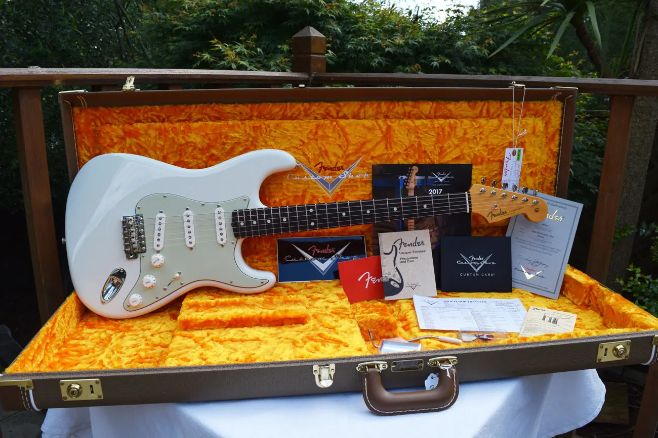 guitar lessons camberley fender custom shop stratocaster 1959