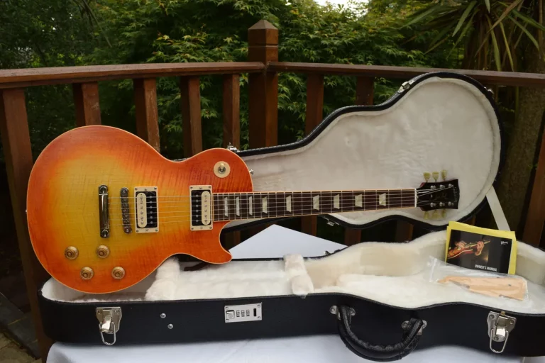 Gibson Les Paul Standard (Faded Series – 2007) 50’s Neck Profile